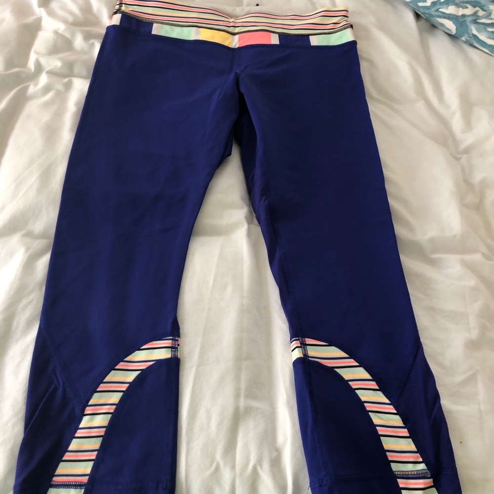 LULULEMON SEAWHEEZE Crop 2013 pigment blue SZ 8